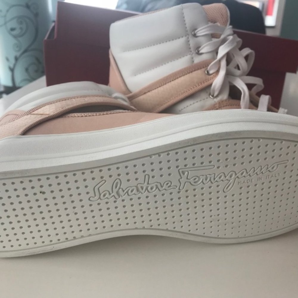 Salvatore Ferragamo Women's Pixy Hi Top Sneakers 9 - Picture 3 of 4